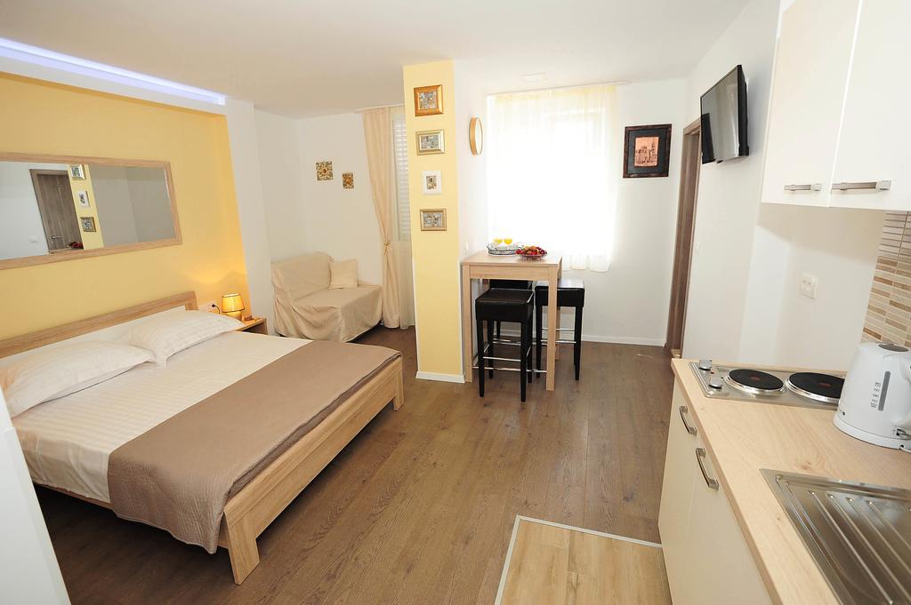 2studios Kalelarga Zadar Bagian luar foto